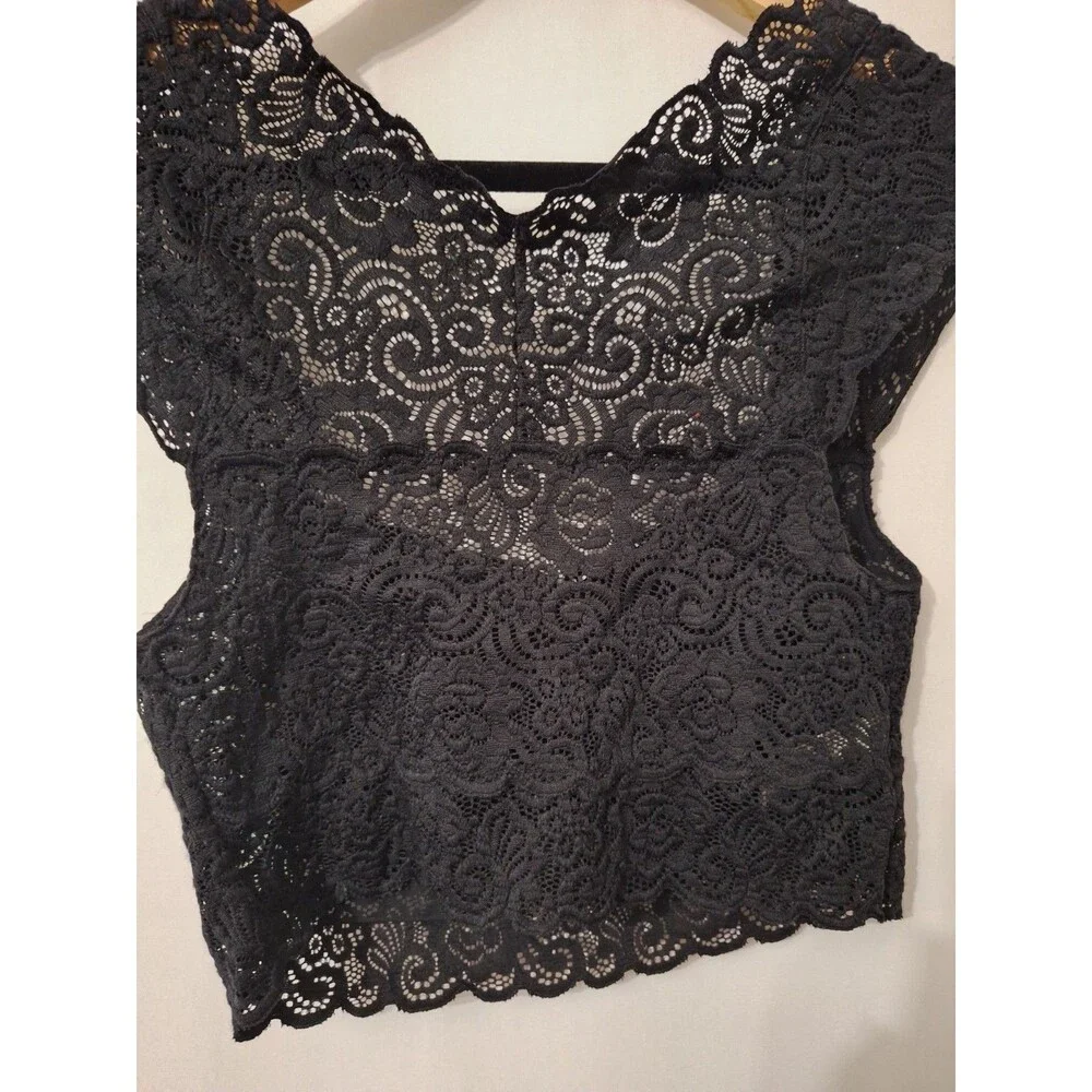 Free People Intimately Chase Me Crop Top Black Lace Brami Bralette Sz XS Sexy